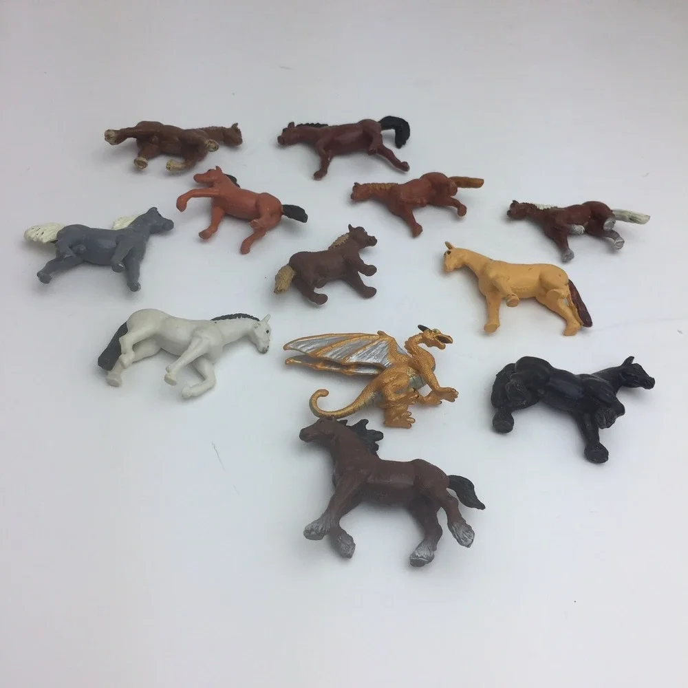 11 Horses Safari Ltd & Drako Dragon Preowned Approx 2.5